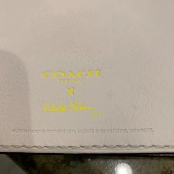 Coach Kieth Haring Dog Note Book - Picture 7 of 8